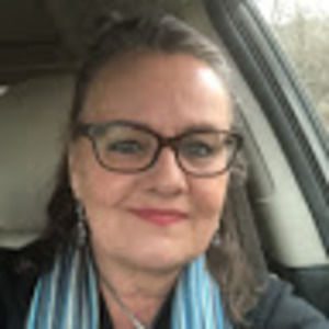 Meet your Posher, Regina